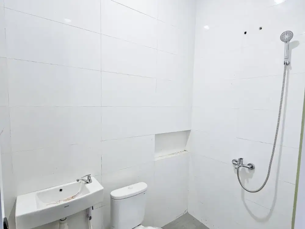 Sewa Kamar Kost Rungkut Asri Timur. Depan Kampus UPN Surabaya