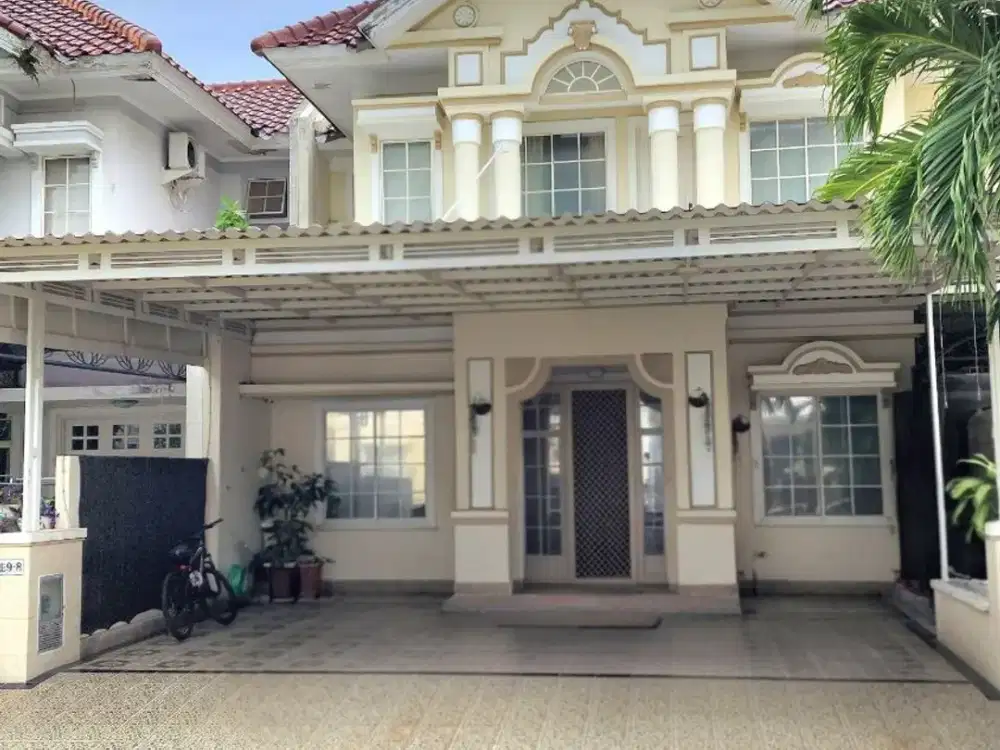 Rumah Virginia Regency, Carport bisa 3 Mobil