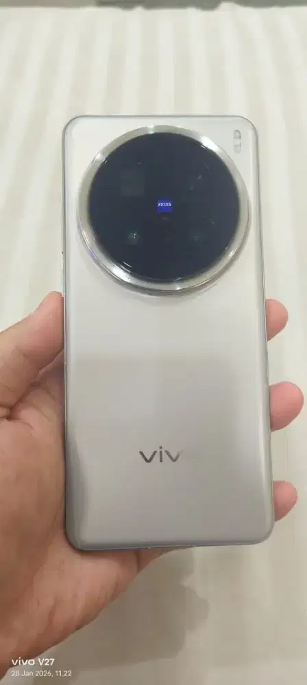 Vivo x200 pro silver resmi like new