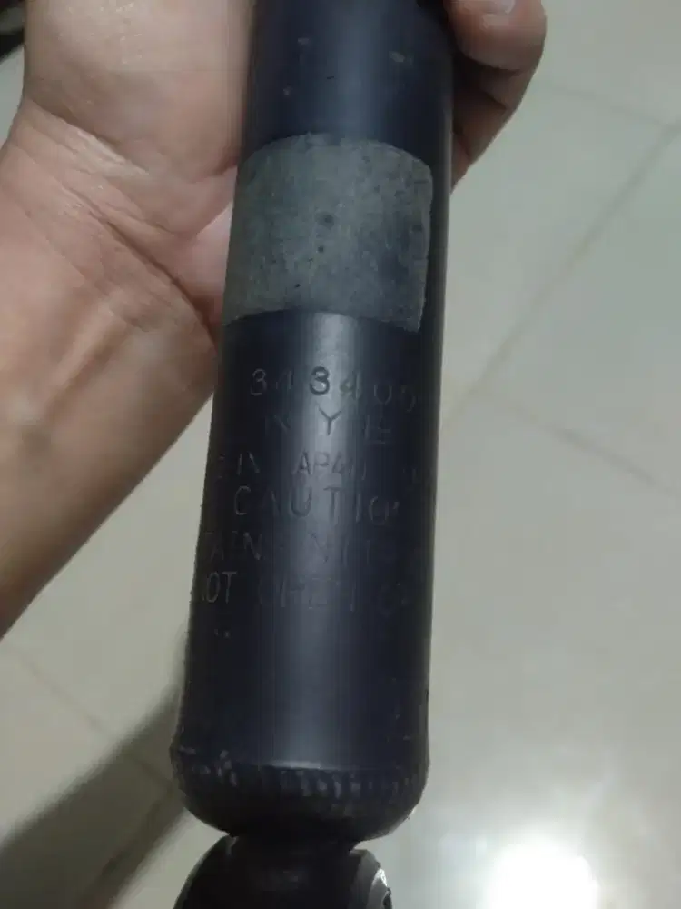 Shock breaker belakang copotan vios Gen-1 2003