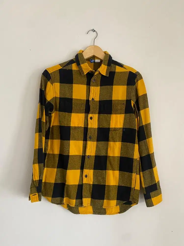 Kemeja Flanel H&M