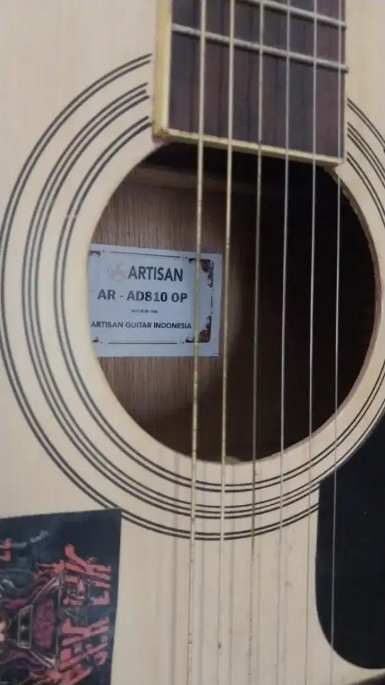 Jual gitar kondisi ok dan mulus