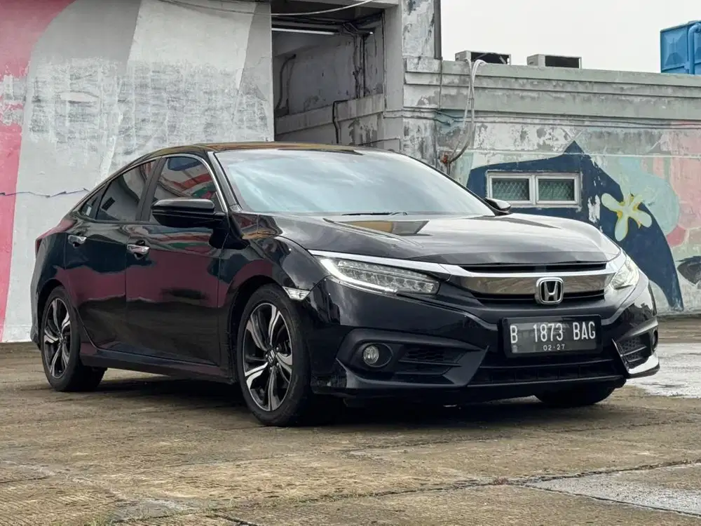 PALING MURAH !!DP10 CIVIC ES SEDAN CVT 2016