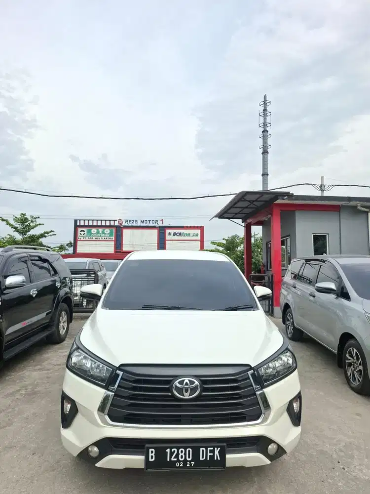 Innova 2022 G diesel matic. Km 79rb antik