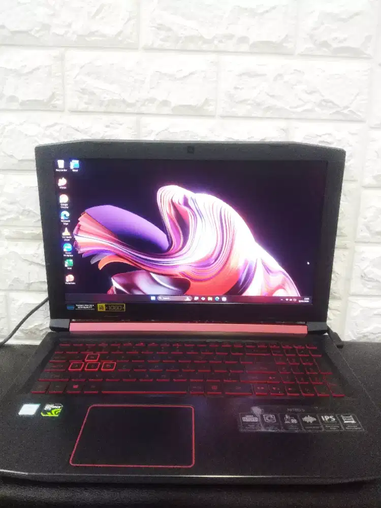 Bu jual Acer Nitro 5 GTX 1050 i7Gen8 16gb/512gb