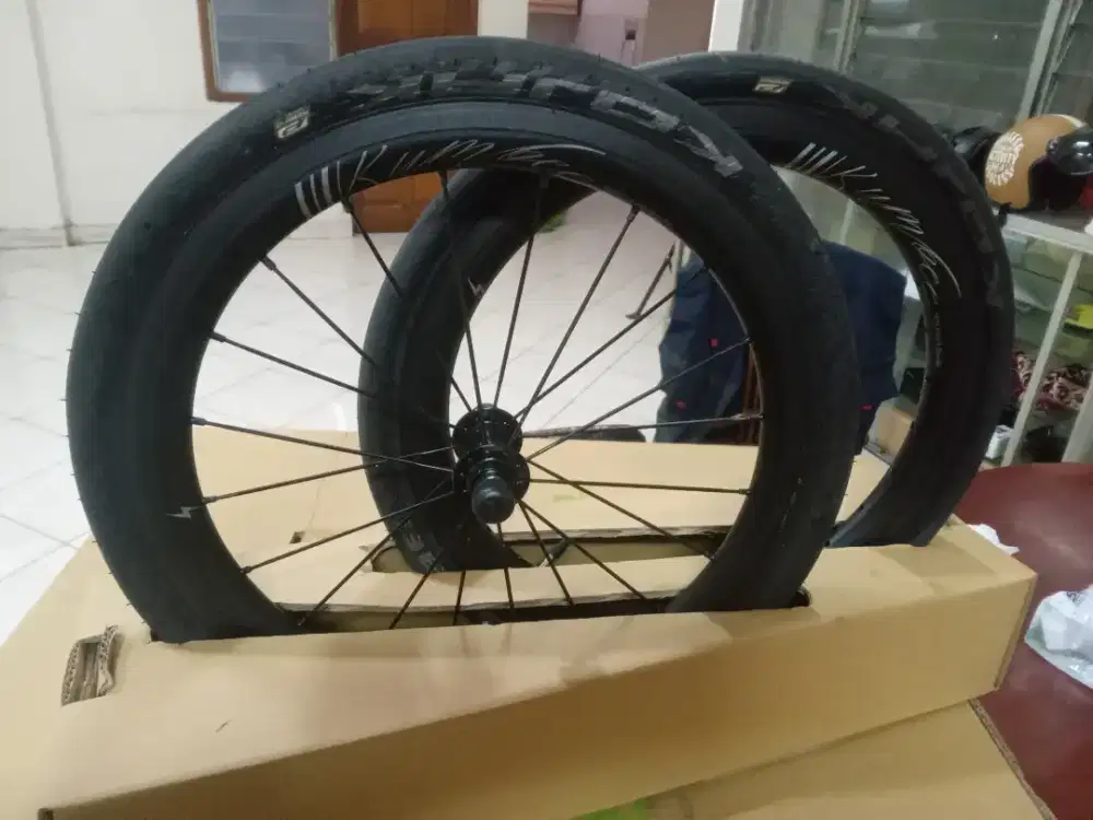 HUBSMITH WHEELSET 16 349 For BROMPTON WITHOUT REAR HUB + BAN Kojak