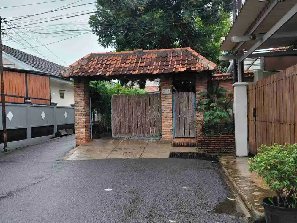 Rumah Joglo Jalan Wadas Dekat Mabes Hankam Raya Jorr Cikunir