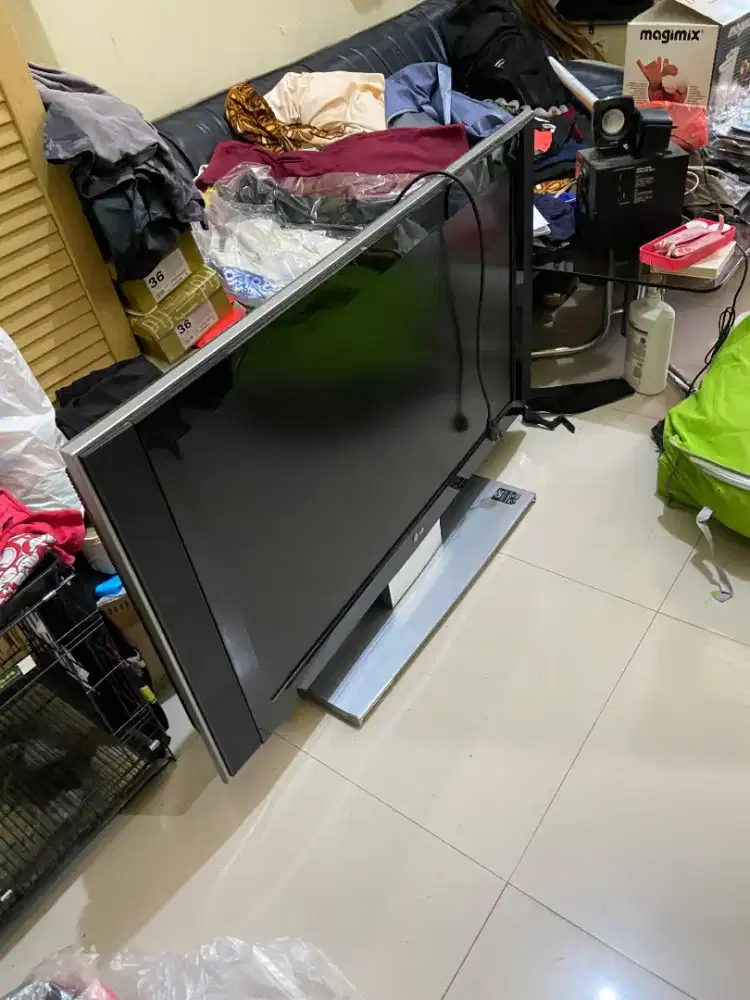 TV LG LCD HD  - 42LB1R