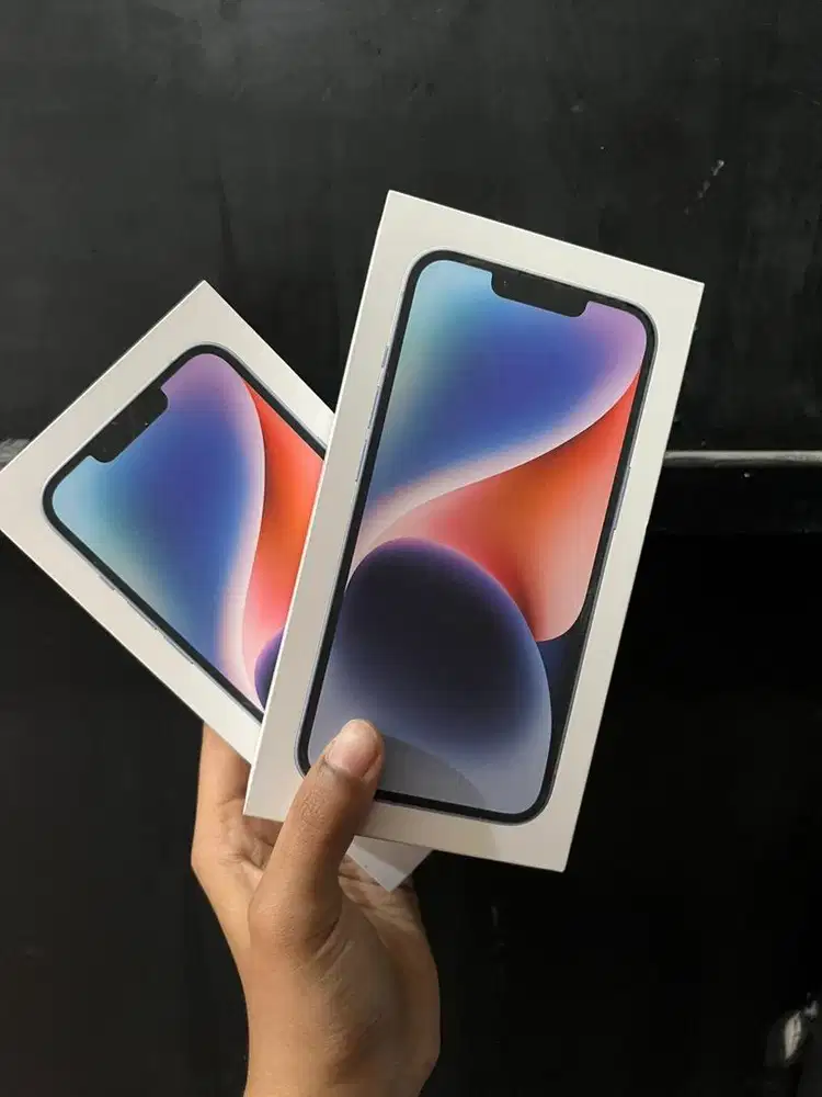 Ready iphone 14 128GB Blue ya kak garansi resmi SEGEL NEW