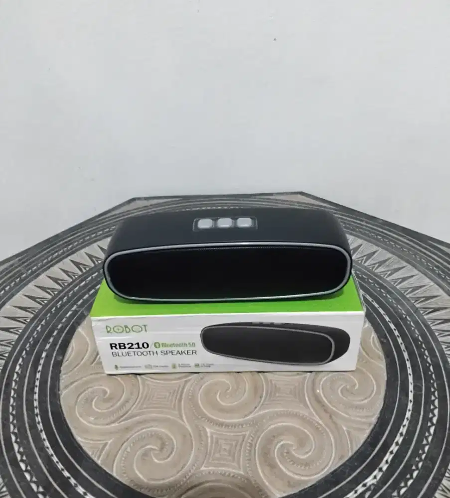 Speaker Bluetooth Merk ROBOT Fullbass & Jernih