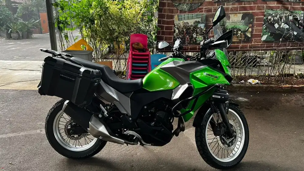 Jual motor Kawasaki Versys 250cc Bintaro