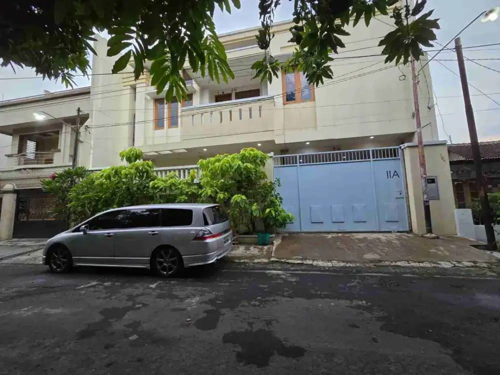 Rumah Mewah Lokasi Favorit di Gremet Manahan Solo.