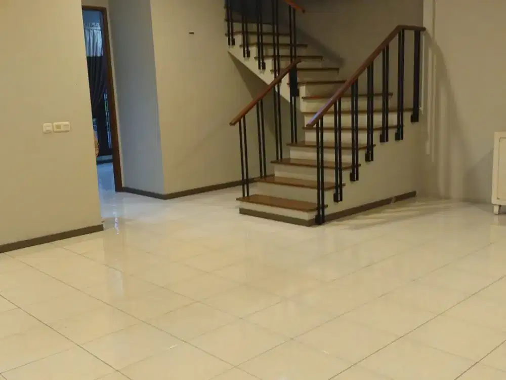 Rumah Bagus Siap di Huni Modernland Tangerang