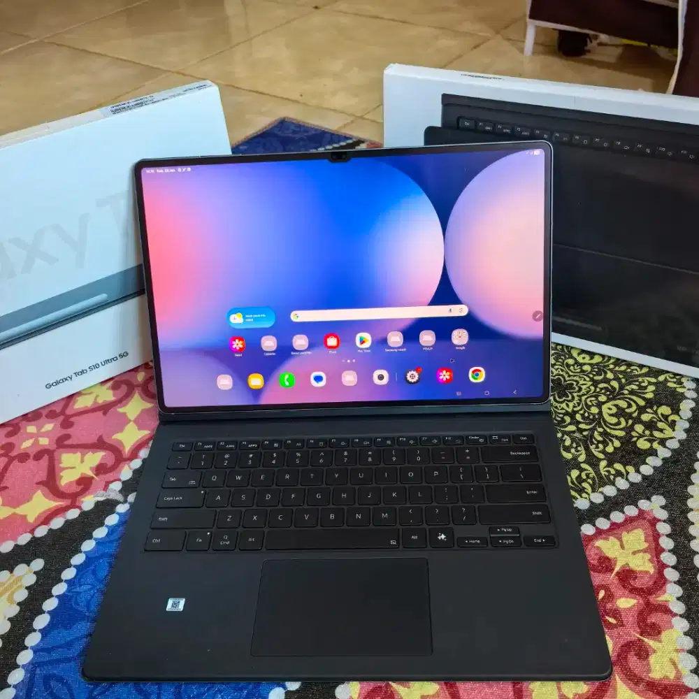 Samsung Galaxy Tab S10 ultra 5G 12/256 GB included keyboard