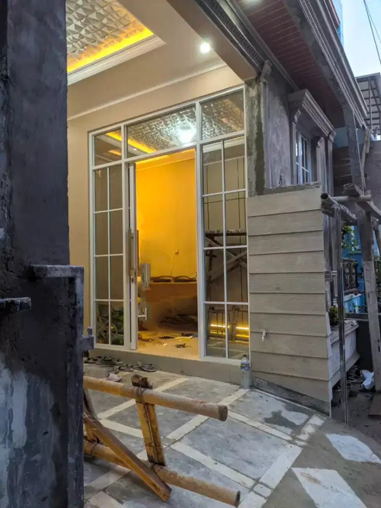 Pintu sleding aluminium dobel