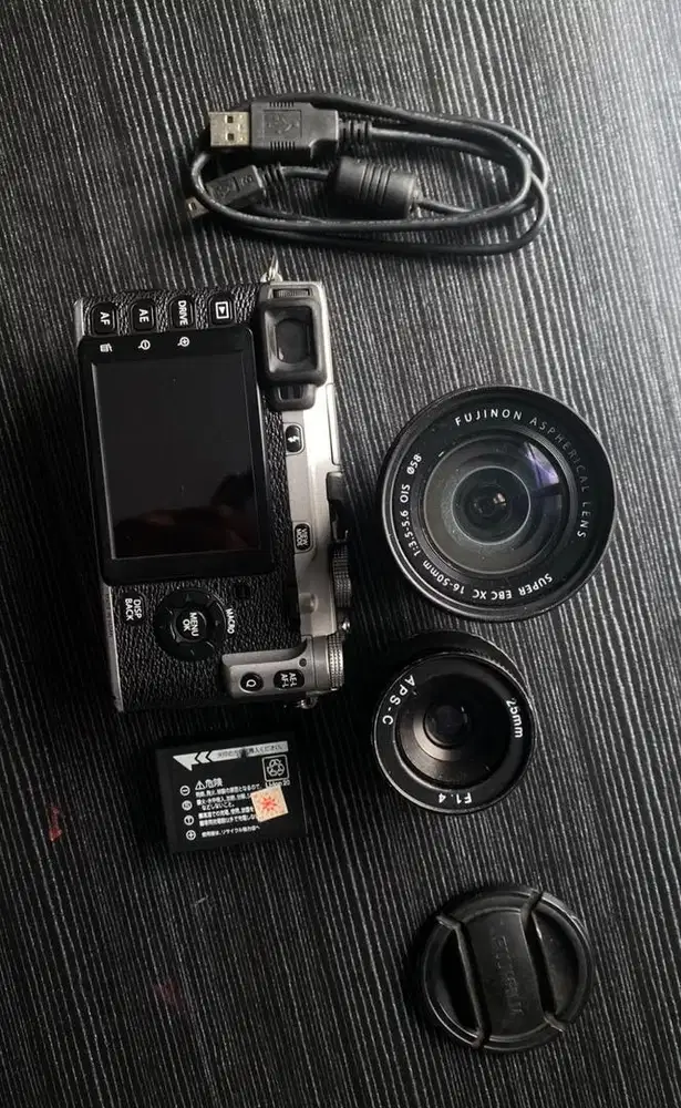 Mirorless Fujifilm xe1