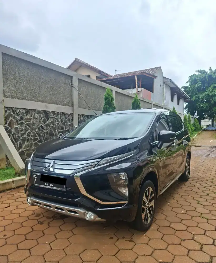 (Harga Cash) Mitsubishi Sport AT NIK 2019 Hitam