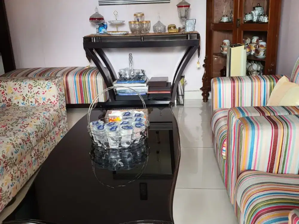Dijual Rumah 2,5 Lantai Semi Furnish Siap Huni Lokasi Startegis di Sayap Pasteur Bandung