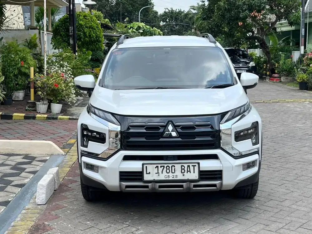 LOW KM 19 rb - MITSUBISHI XPANDER CROSS 1.5 PLUS 2023 MATIC FACELIFT