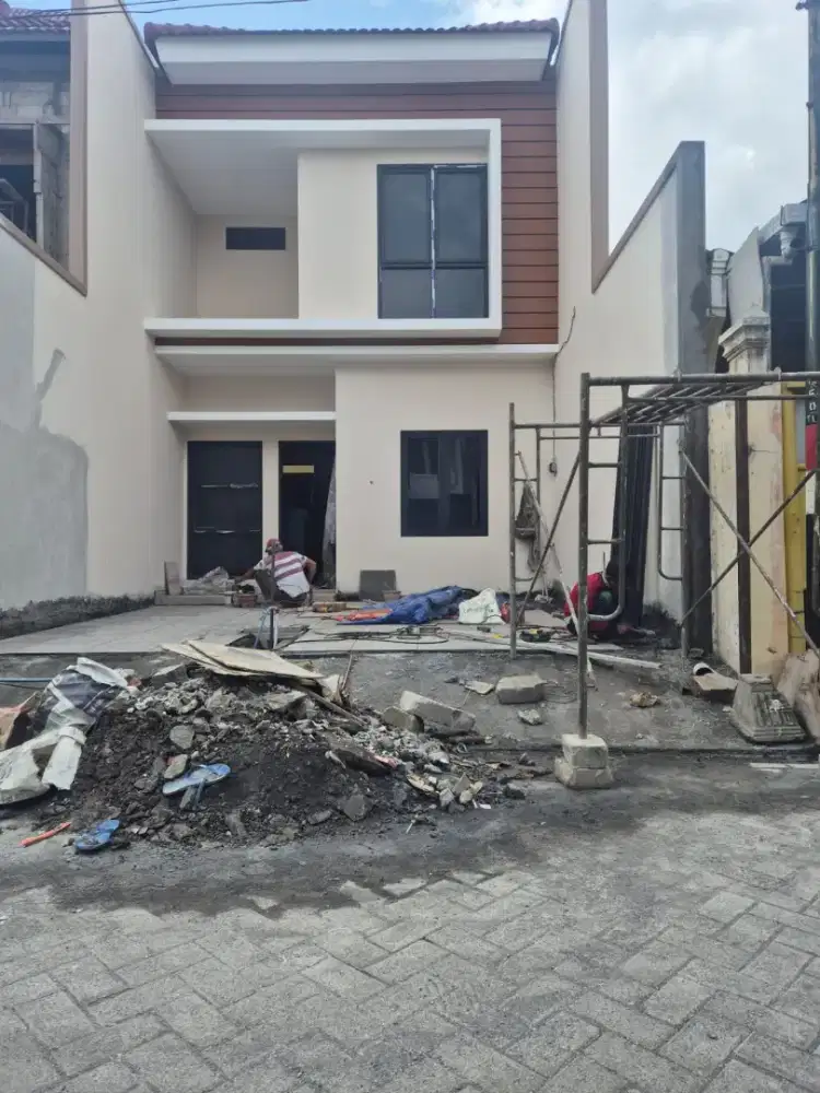 Dijual rumah baru gress darmo harapan indah