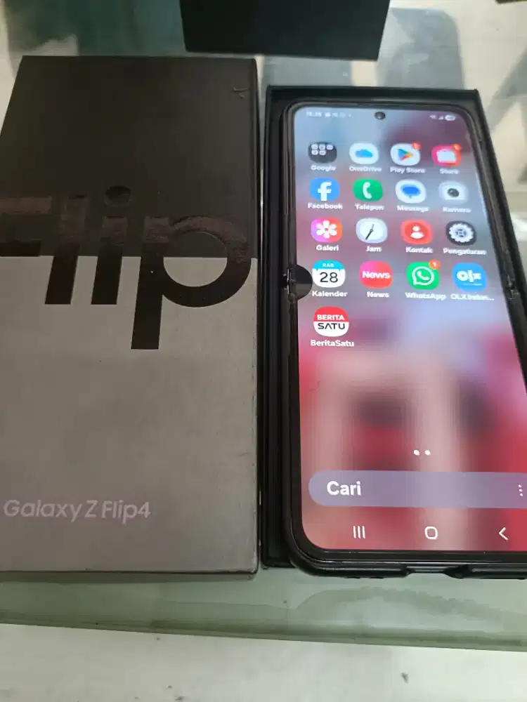 Murah hp Samsung Z Flip 4 5G 8/256 lkp, bs TT