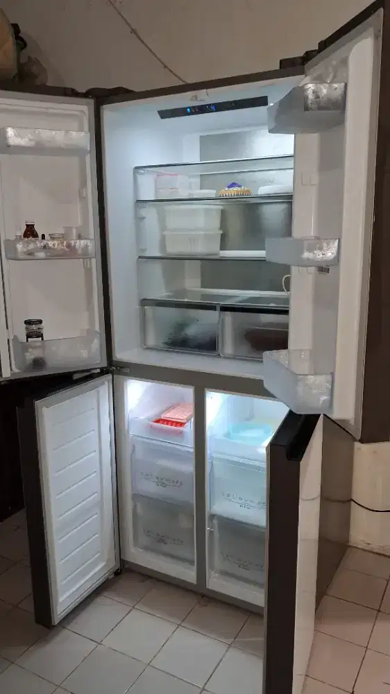 Kulkas HiSense 4 Pintu