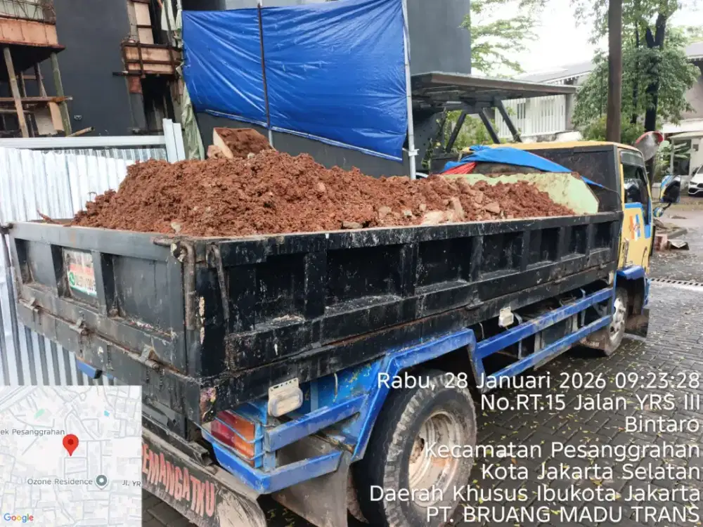 Jasa buang puing dan buang sampah