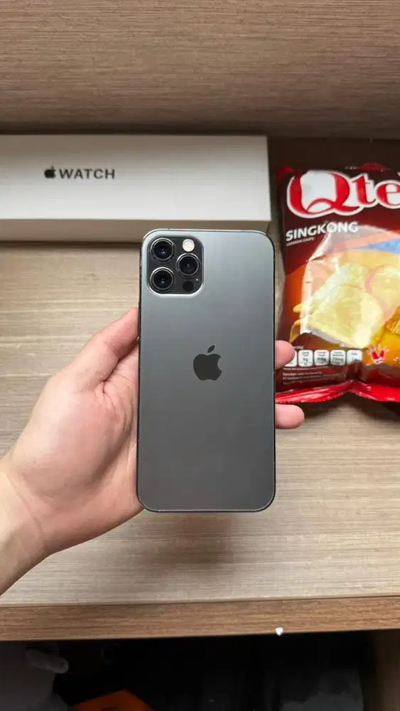 iphone 12 pro 256 hitam