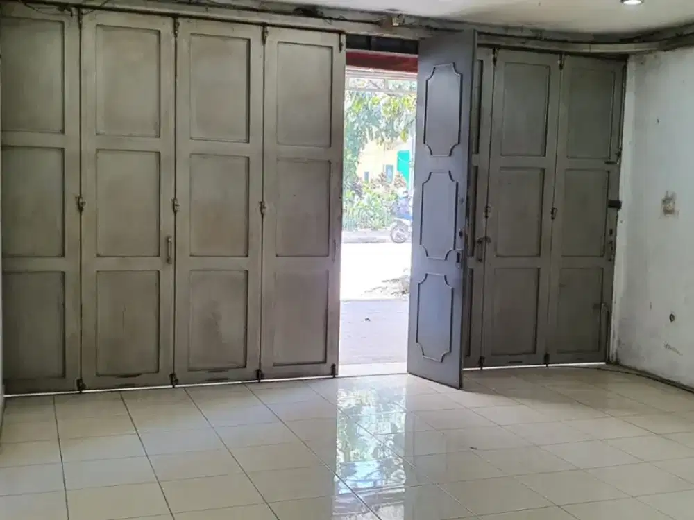 Disewakan ruko di mainroad Jln Kopo