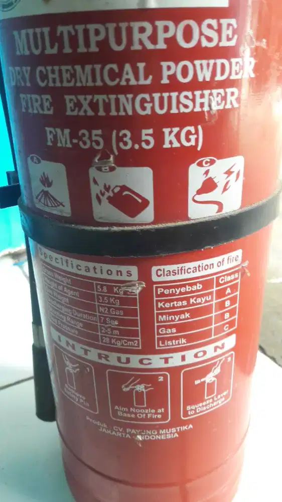 Alat pemadam untuk gedung dan rumah