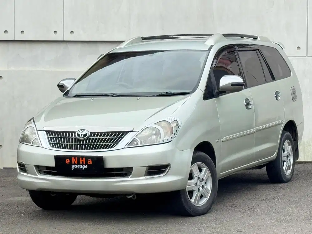 Toyota Kijang Innova 2006 Bensin