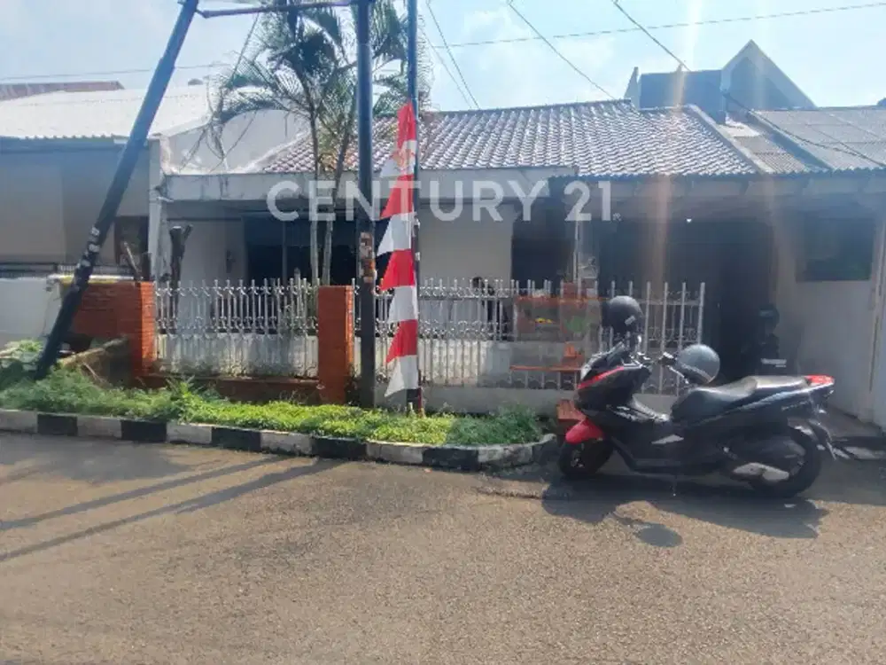Rumah Lama Lokasi Bagus Di Kayu Putih Jakarta Timur