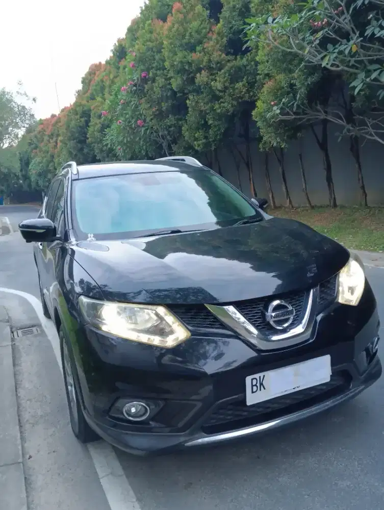 Xtrail 2015 Hitam Cat Ori
No repaint, Type 2.5 Km 79rban Pajak 10/26