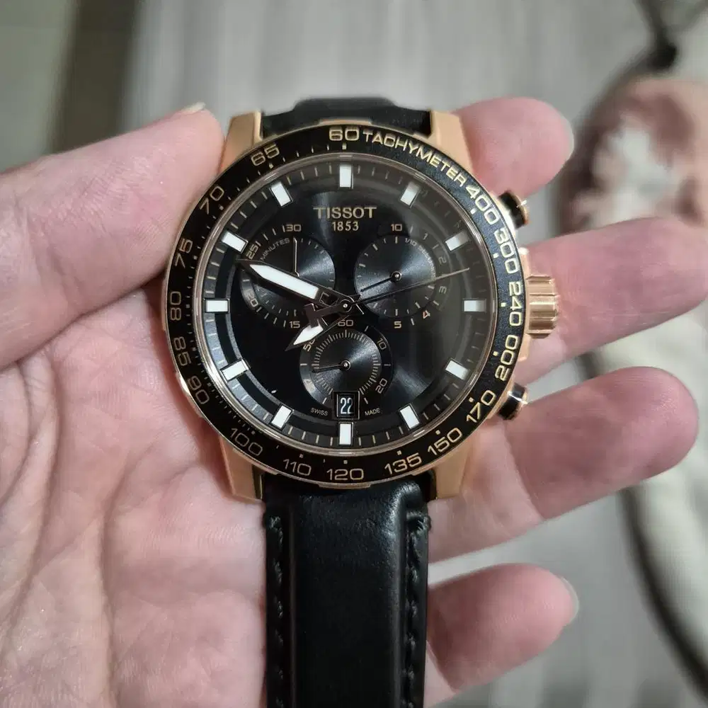 Jam tangan Tissot Black