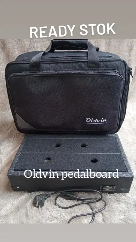 Pedalboard efek gitar plus Gigbag oldvin
