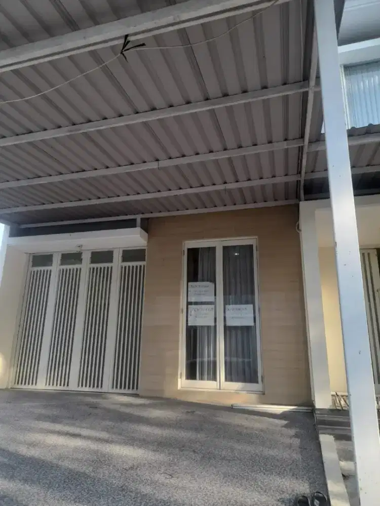 Rumah Citraland surabaya barat