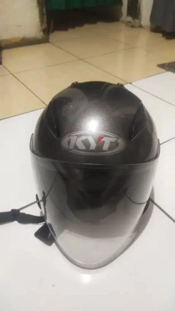 HELM KYT galaxy flat R uk XXL