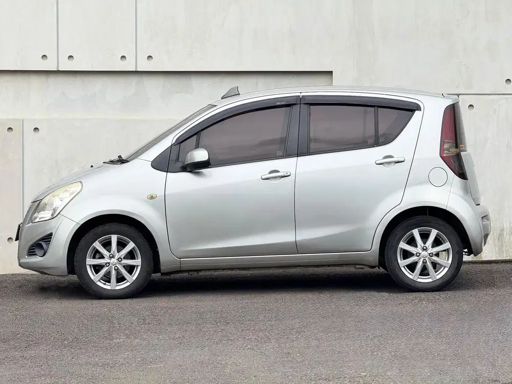 Suzuki Splash 2013 Bensin