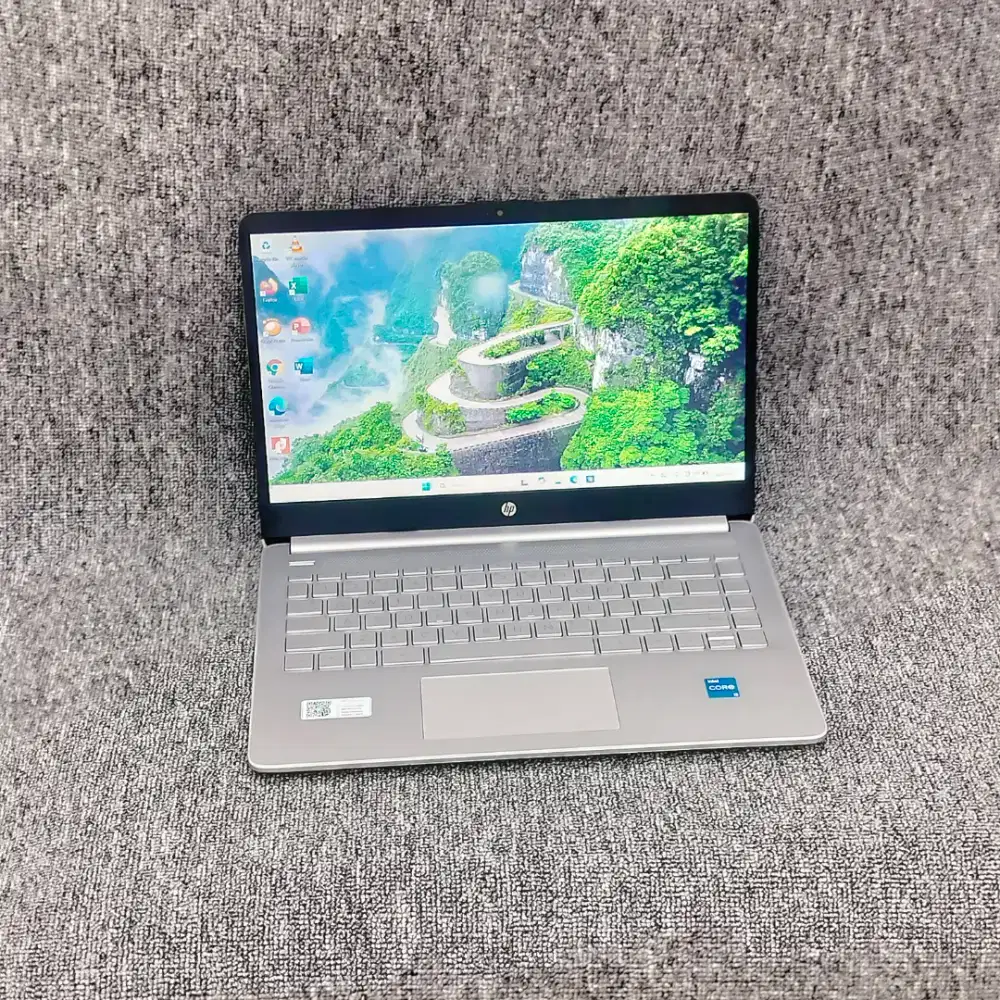 Laptop HP Slim i3 Gen 12 | RAM 8GB | 512GB NVMe | Like New Siap Pakai