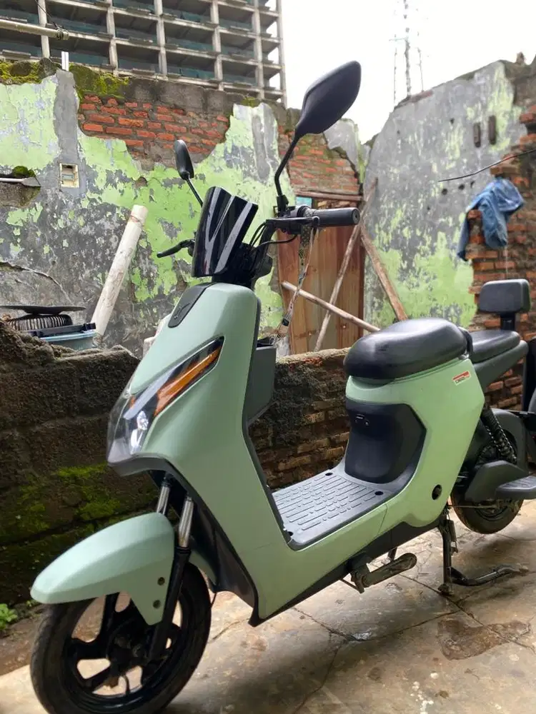 Sepeda listrik uwinfly D60