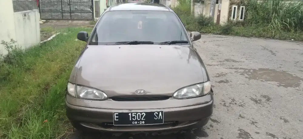 Hyundai Accent 97, manual
