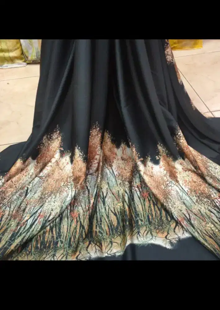 LOKER: HOST LIVE STREAMING (TEXTILE)