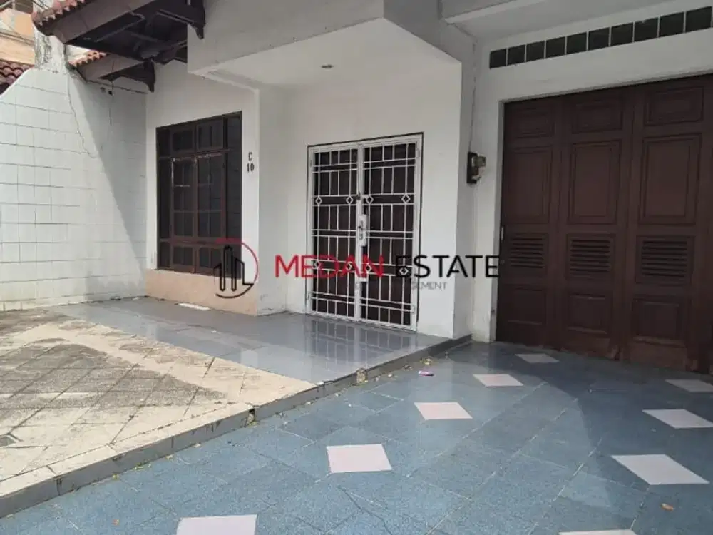 DI JUAL RUMAH VILLA DI POLONIA INDAH MEDAN!!