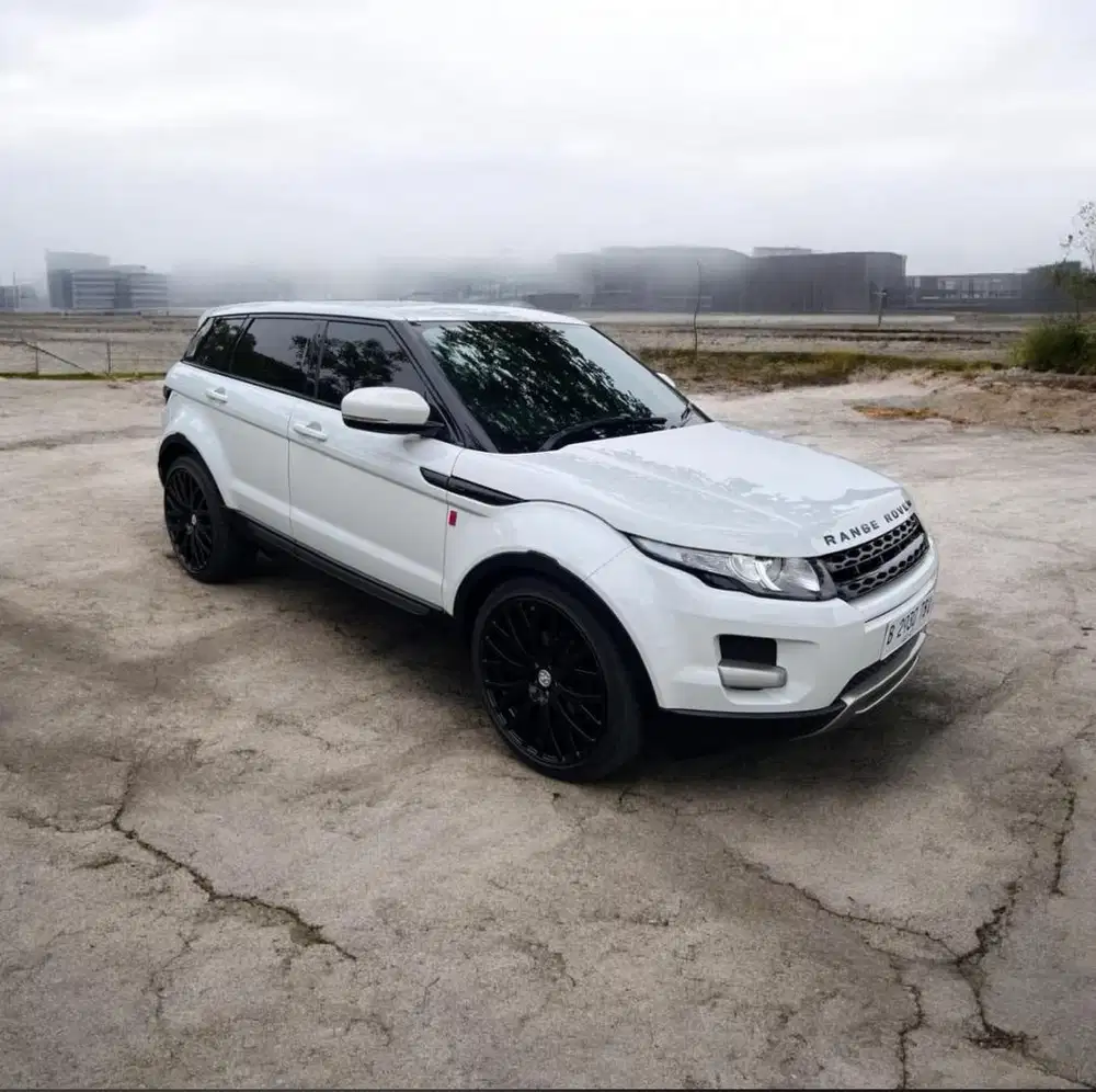 Range Rover Evoque 2012 2.2 Diesel Kahn Edition