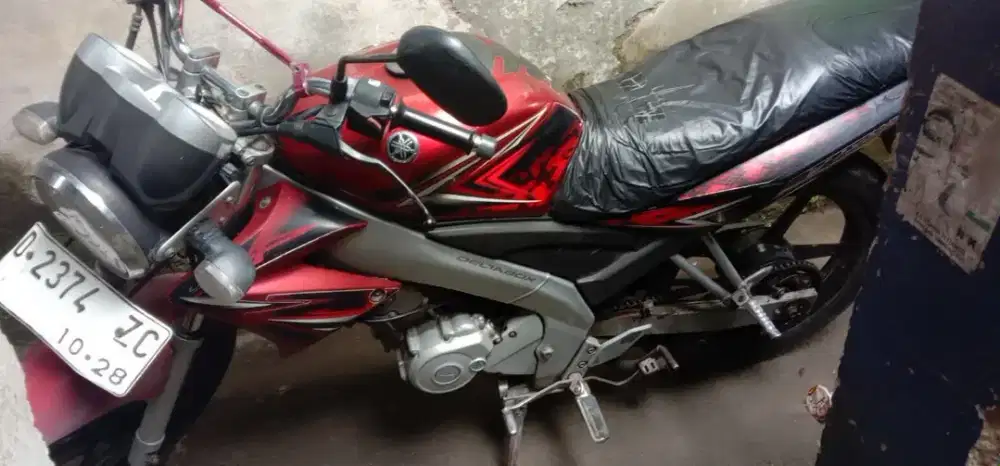vixion 2008 merah