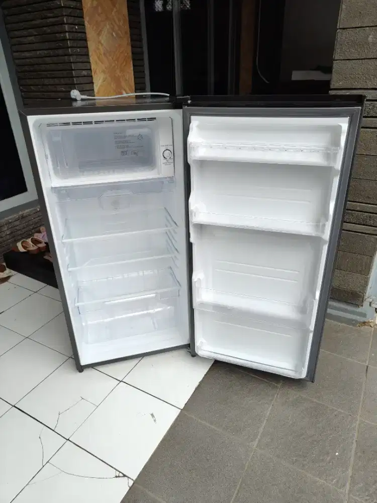 Kulkas Sharp 1 Pintu