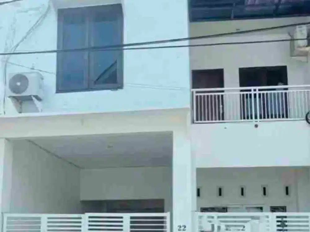 Rumah Minimalis 2 Lt dekat Kampus ITS