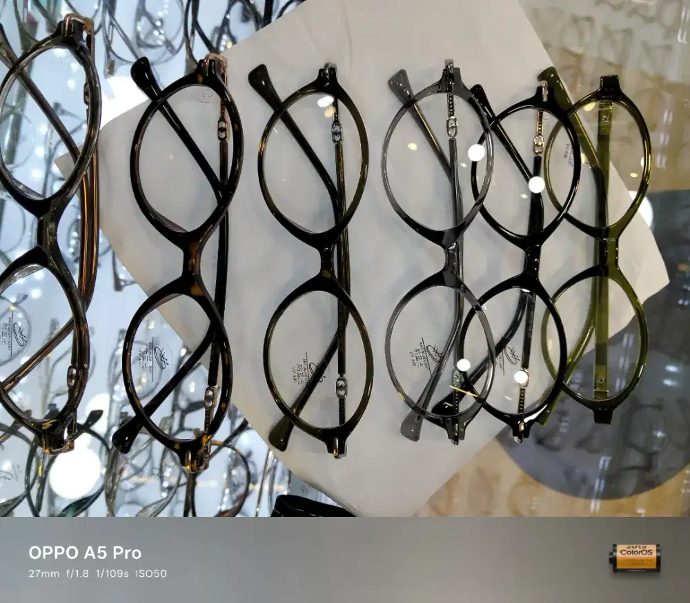 Frame terbaru + lensa