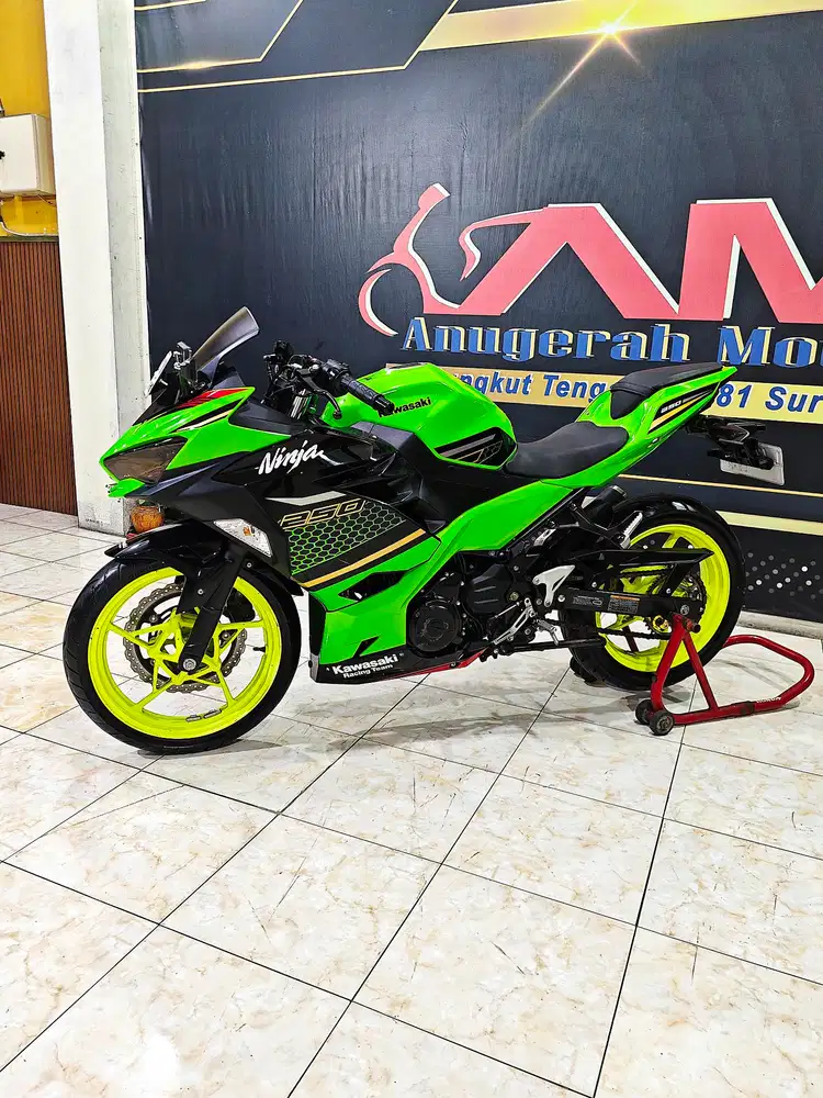 All-new Ninja 250 KRT Edition km.8rb DP minim .Anugerah motor rungkut