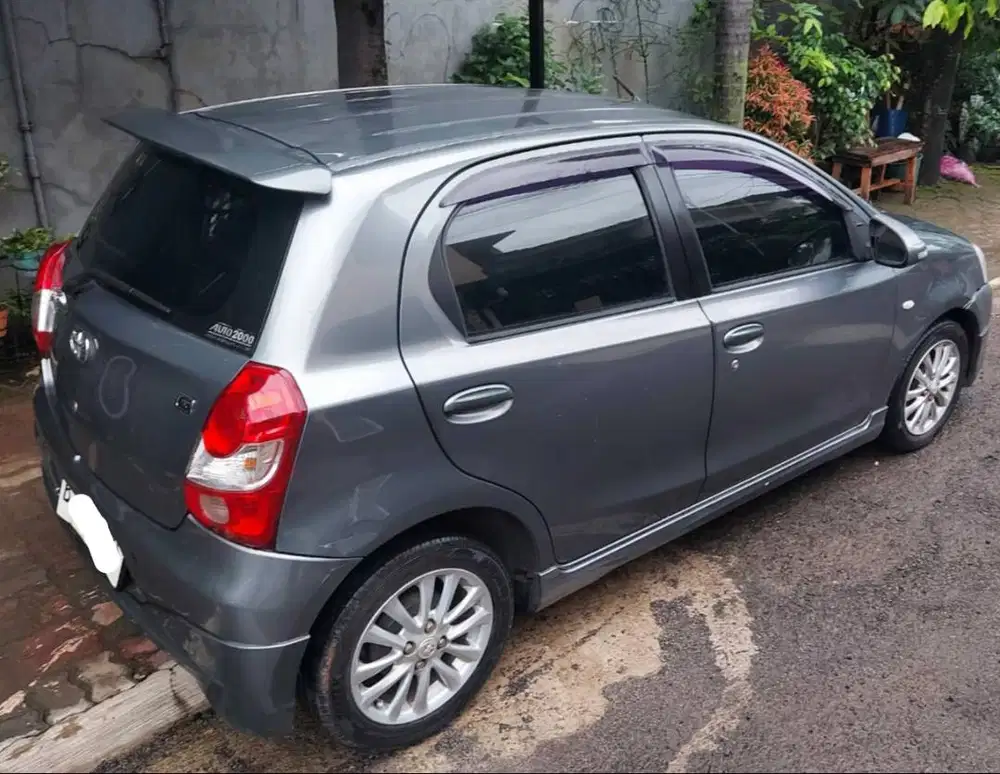 Toyota Etios G Valco 2014 Manual Terawat Kilometer 92 Ribu